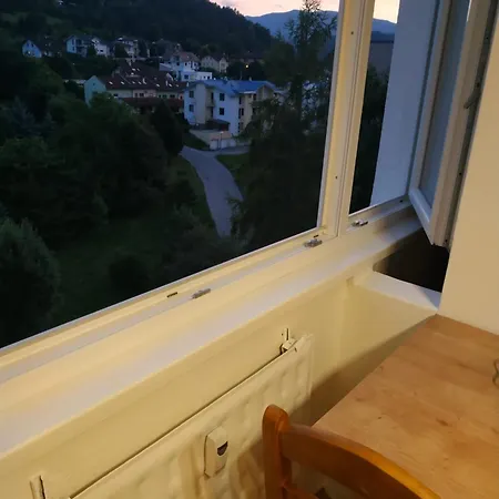 One To One Apartment *